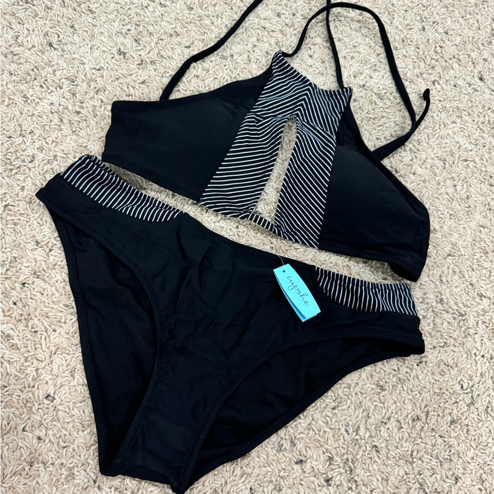 Cupshe Black and White Striped Bikini Set